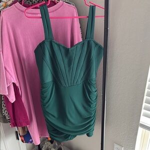 Elegant Green Body con Dress